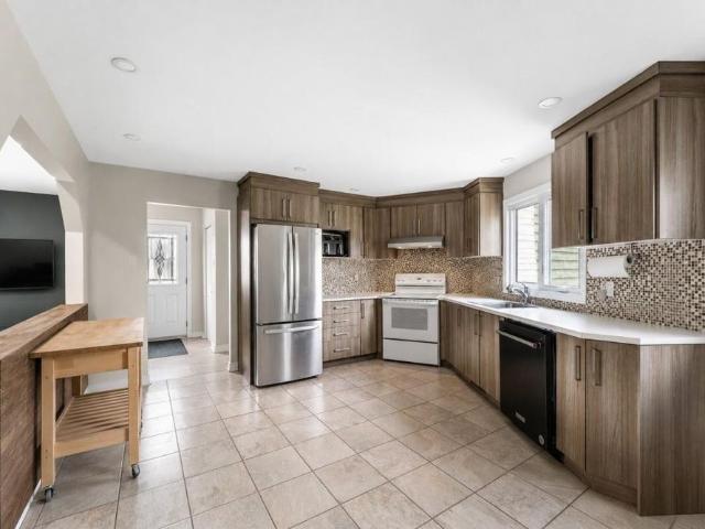 House for rent in Vimont, Quebec