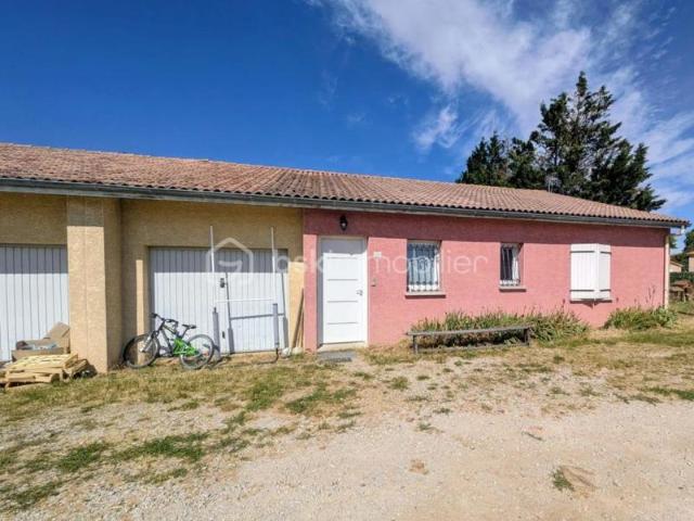 Maison location à Tournon-sur-Rhône, Saint-jeure-d'ay