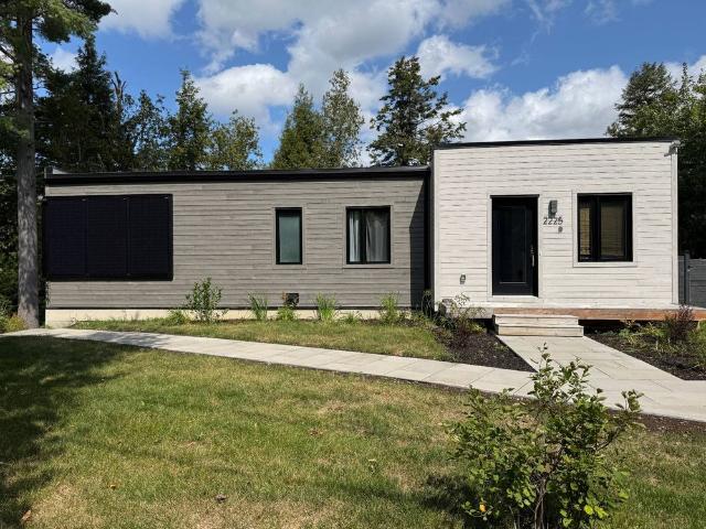 House for rent in Laurentides, Quebec