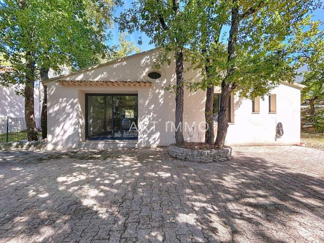 Maison vente à Apt, Ménerbes