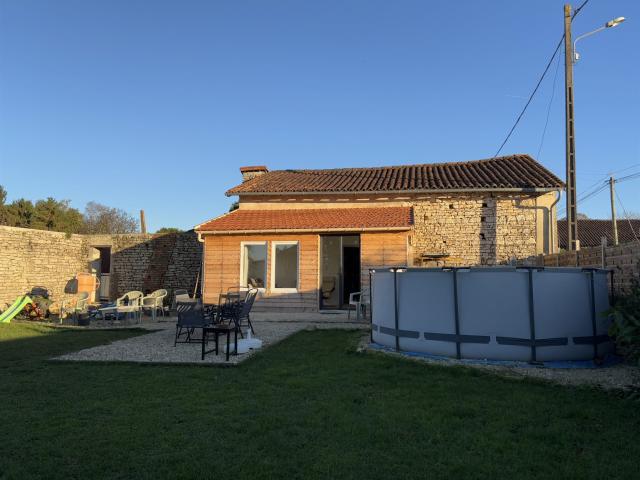 Maison vente à Confolens, Chasseneuil-sur-bonnieure
