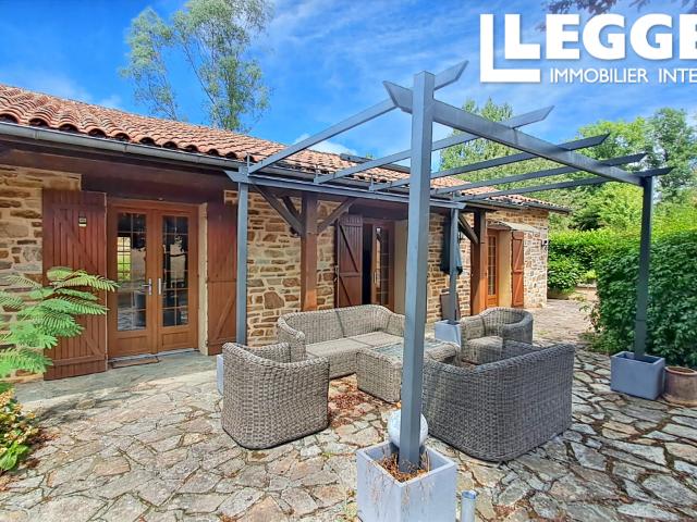 Maison vente à Nontron, Champniers-et-reilhac