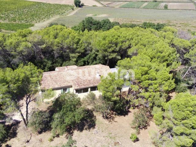 Maison vente à Carpentras, Visan