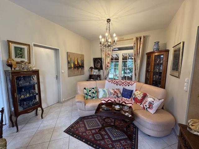 Maison vente à Libourne, Les Peintures