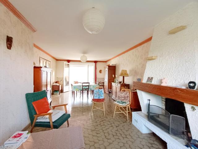 Maison vente à Niort, Magné