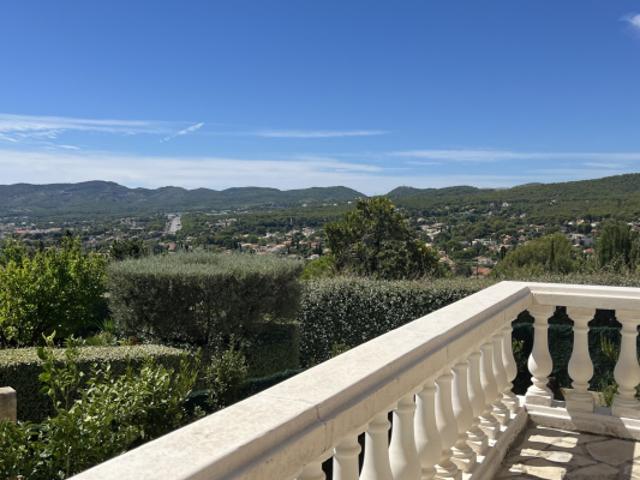 Maison vente à Marseille, Ceyreste
