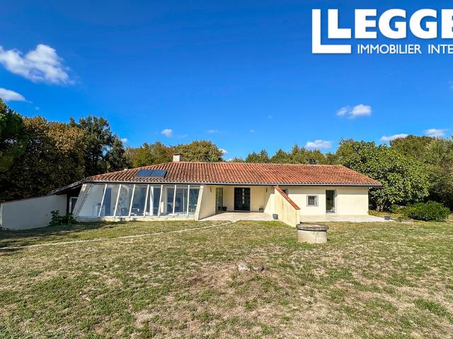 Villa vente à Castelnau-d'Auzan, Castelnau d'Auzan Labarrère