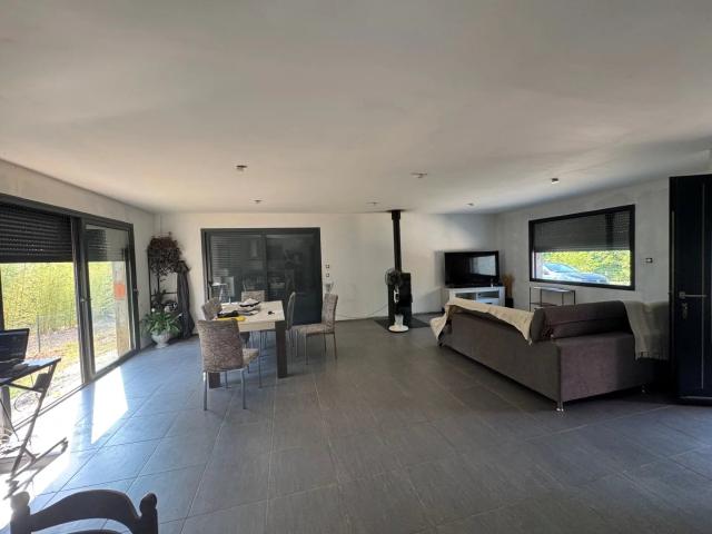 Maison vente à Douelle, Lot