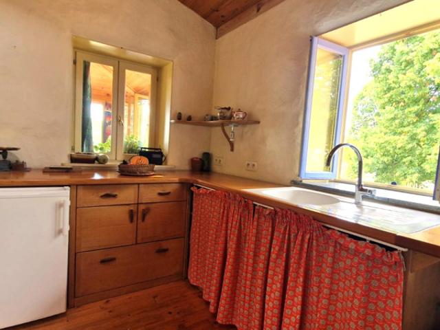 Maison vente à Thiers, Charnat