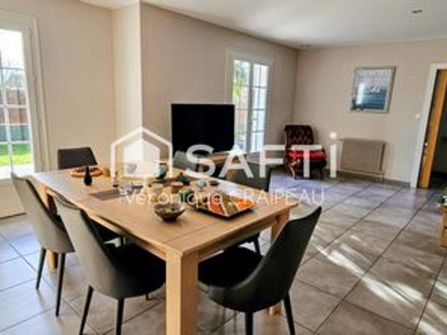 Villa vente à La Roche-sur-Yon, La Roche-sur-yon