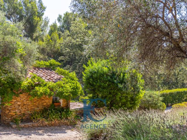 Maison vente à Arrondissement de Toulon, Le Beausset