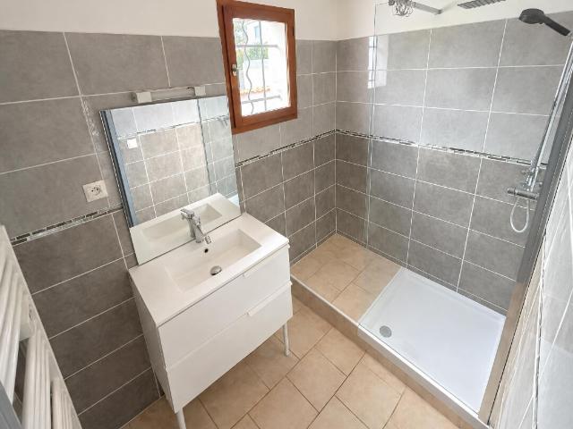 Maison location à La Fare-les-Oliviers, Bouches-du-Rhône
