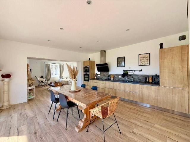 Maison vente à Saint-germain-d'esteuil, Cantelaude