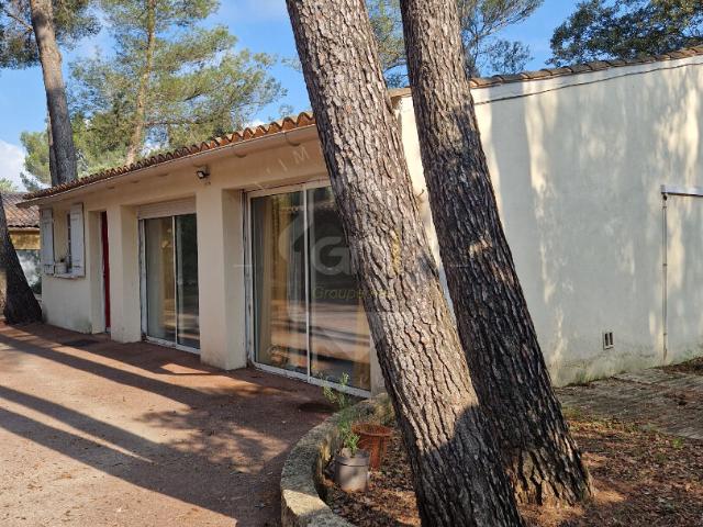 Maison location à Nîmes, Villeneuve-lès-avignon