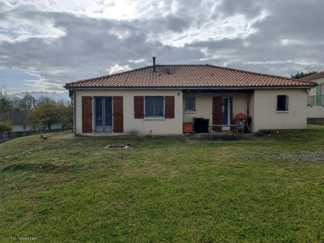 Maison vente à Confolens, Fontclaireau
