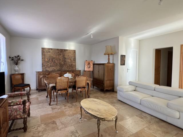 Maison vente à Marseille, Gémenos