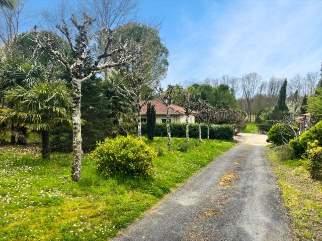 Maison vente à Cognac, Cherves-richemont