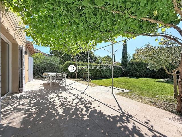 Maison vente à Avignon, Saint-saturnin-lès-avignon
