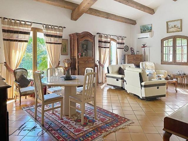 Maison vente à Nîmes, Jonquières-saint-vincent