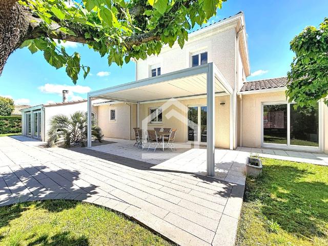 Maison vente à Bordeaux, Saint-médard-en-jalles