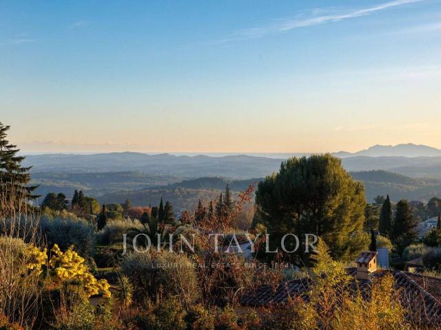 Maison vente à Grasse, Tourrettes-sur-loup