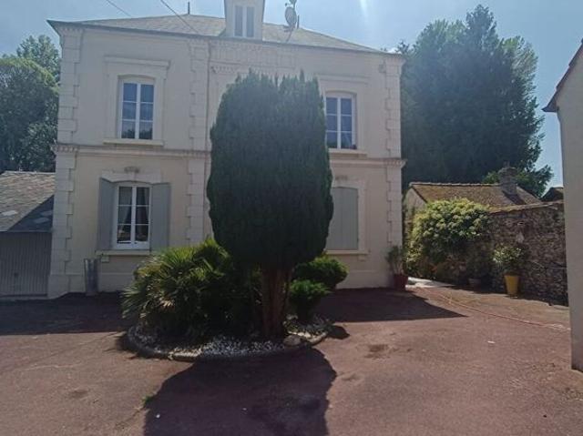 Maison vente à Beauvais, Esches