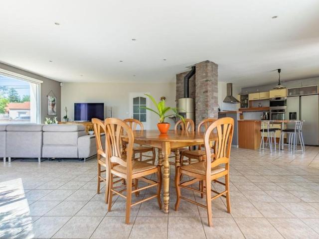 Maison vente à Nantes, Mouzillon