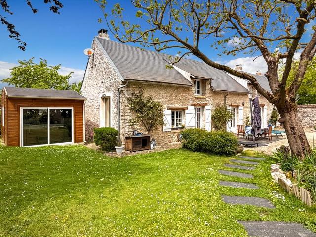 Maison vente à Étampes, Saclas