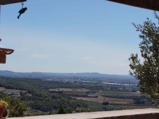 Maison vente à La Garde-Adhémar, Drôme