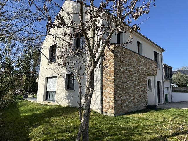 Maison vente à Saint-Germain-en-Laye, Crespières