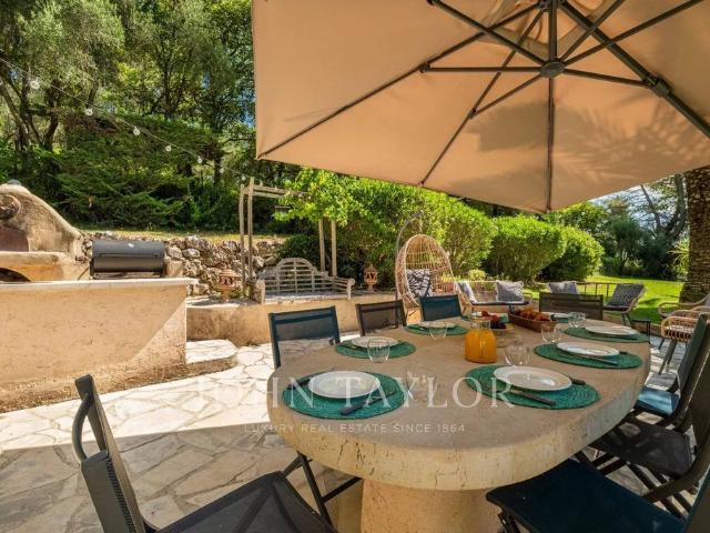 Maison vente à Grasse, Châteauneuf-grasse