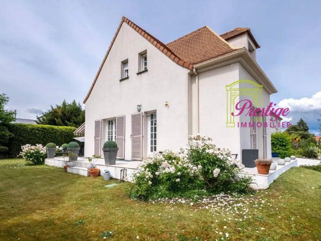 Maison vente à Saint-Germain-en-Laye, Le Mesnil-le-roi