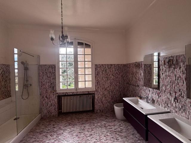 Maison vente à Beaucaire, Gard