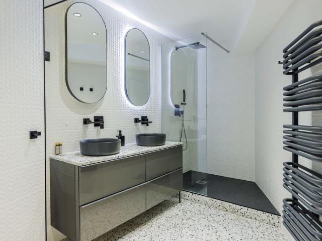 Maison vente à Paris, Île-de-France