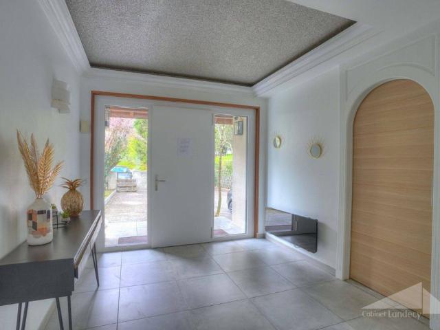 Maison vente à Gex, Auvergne-Rhône-Alpes