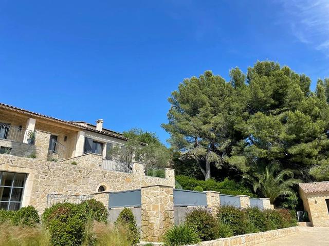Maison location à Arles, Maussane-les-alpilles