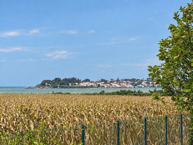 Maison vente à Saintes, Arces