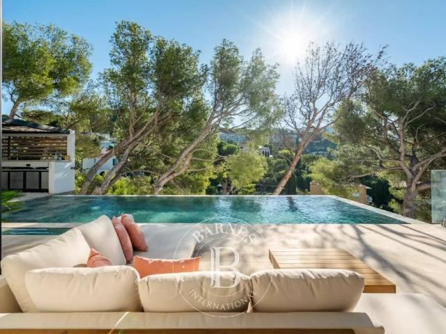 Maison vente à Marseille, Cassis