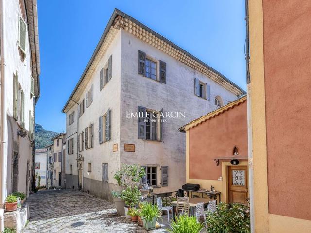 Maison vente à Nice, La Tour