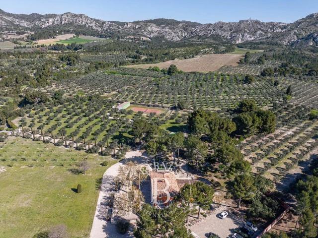 Maison vente à Arles, Les Baux-de-provence