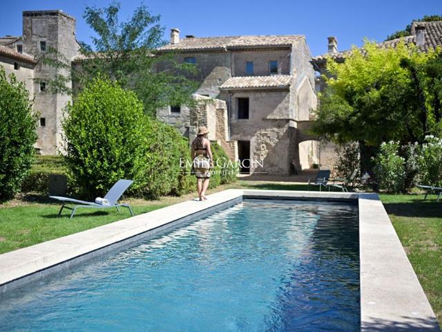 Maison location à Nîmes, Uzès