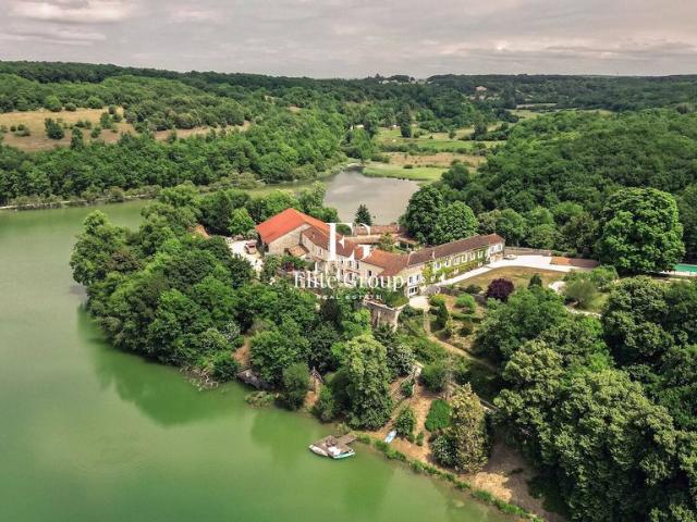 Maison vente à France métropolitaine, Dirac
