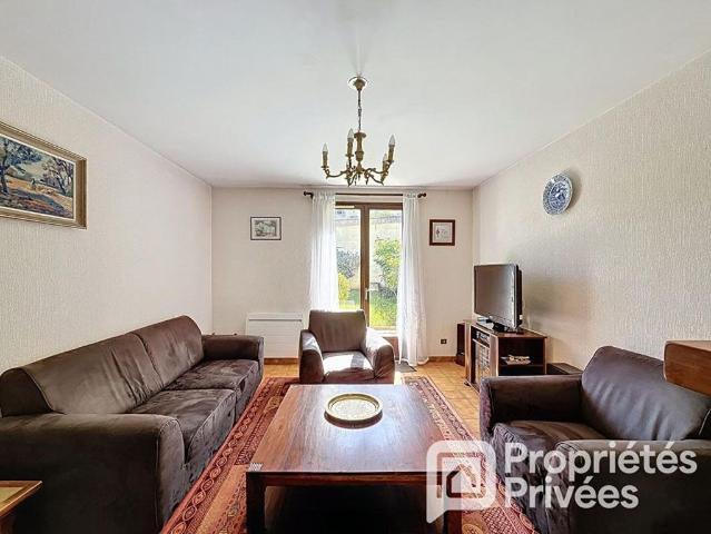 Maison vente à Antony, Châtillon