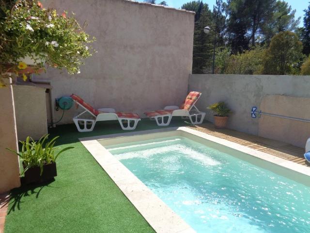 Maison vente à Aix-en-Provence, Saint-cannat