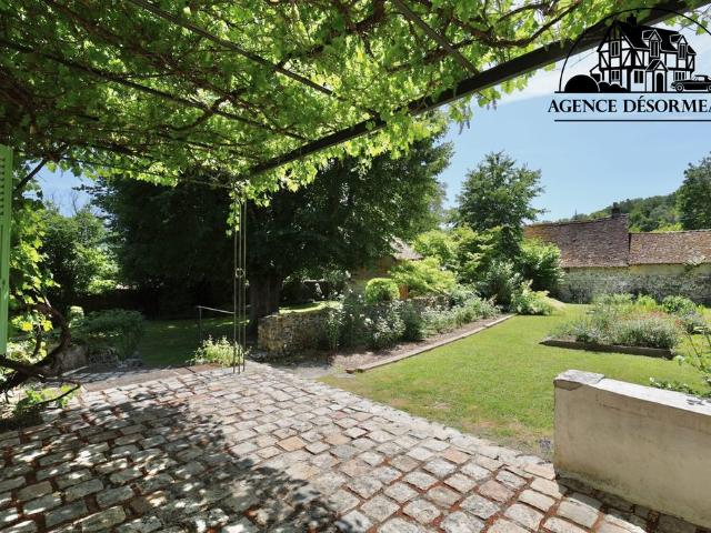 Maison vente à Mantes-la-Jolie, Houdan