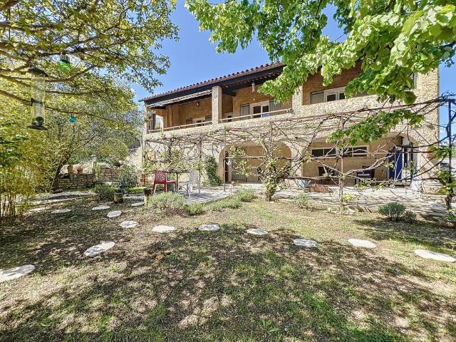 Maison vente à Apt, Provence-Alpes-Côte d'Azur