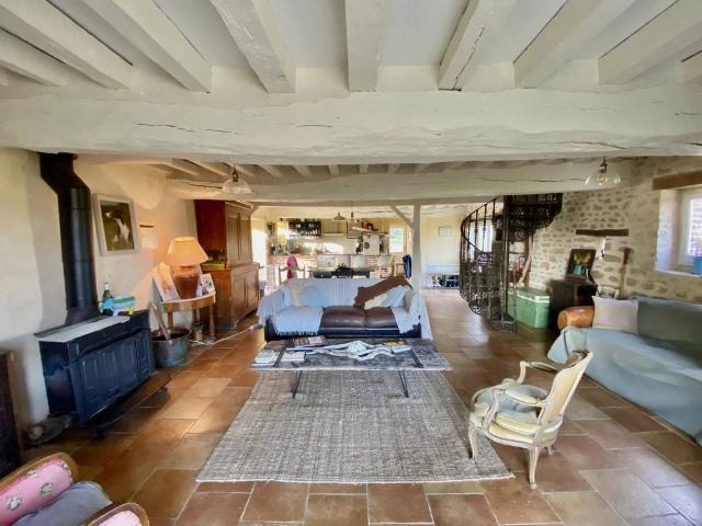 Maison vente à Argentan, Ginai