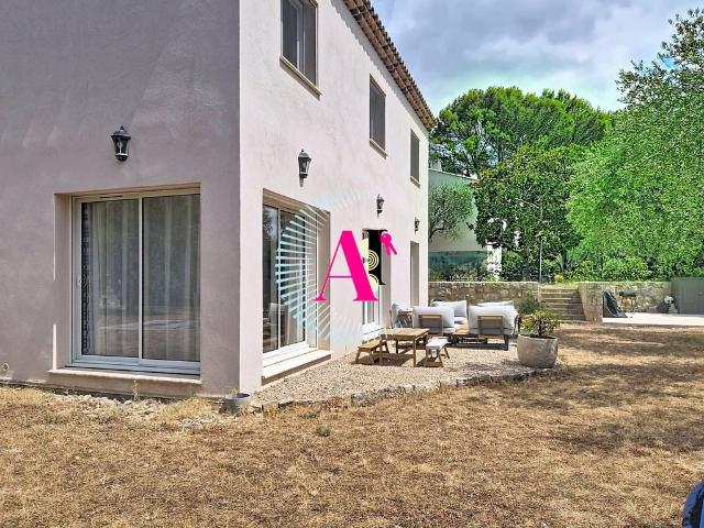 Maison vente à Grasse, Alpes-Maritimes