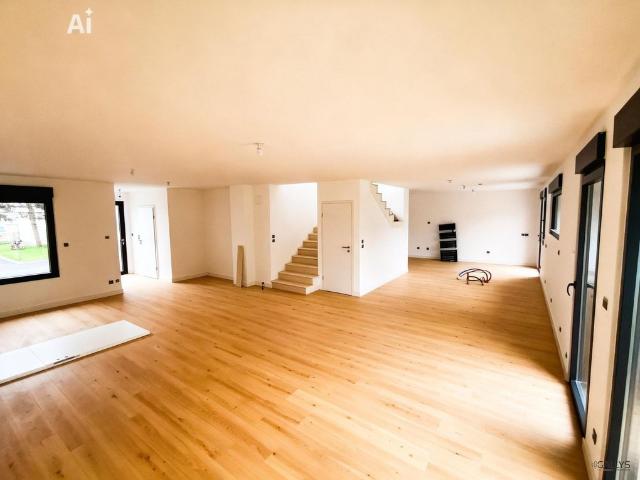 Maison vente à Thionville, Illange