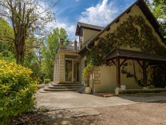 Maison vente à Senlis, Lamorlaye